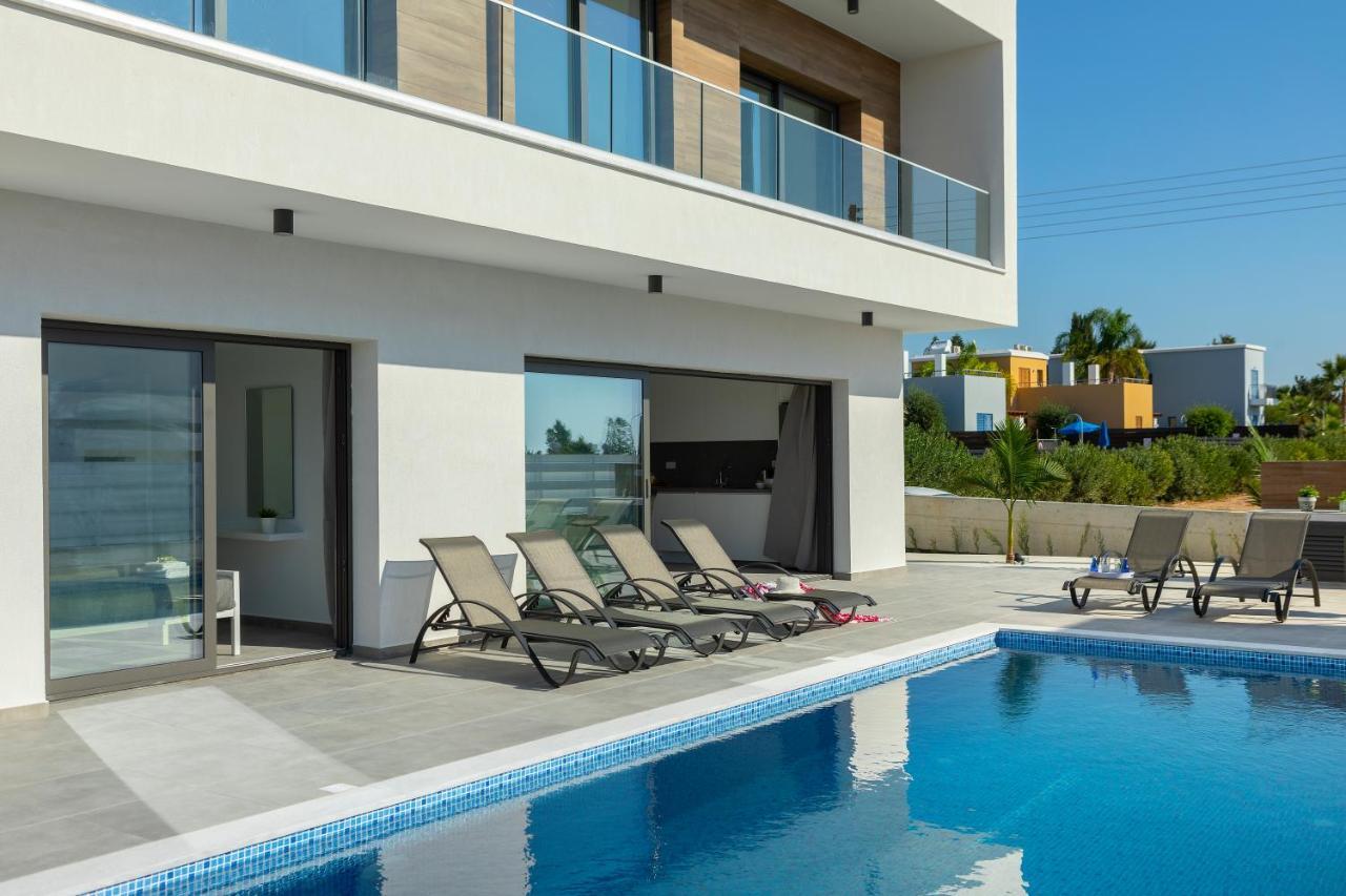 Villa Andre, Walking Distance To Coral Bay Πέγεια Εξωτερικό φωτογραφία